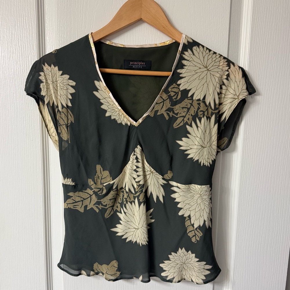 Principles Petite Sheer Floral Blouse | Green Top | Size Petit